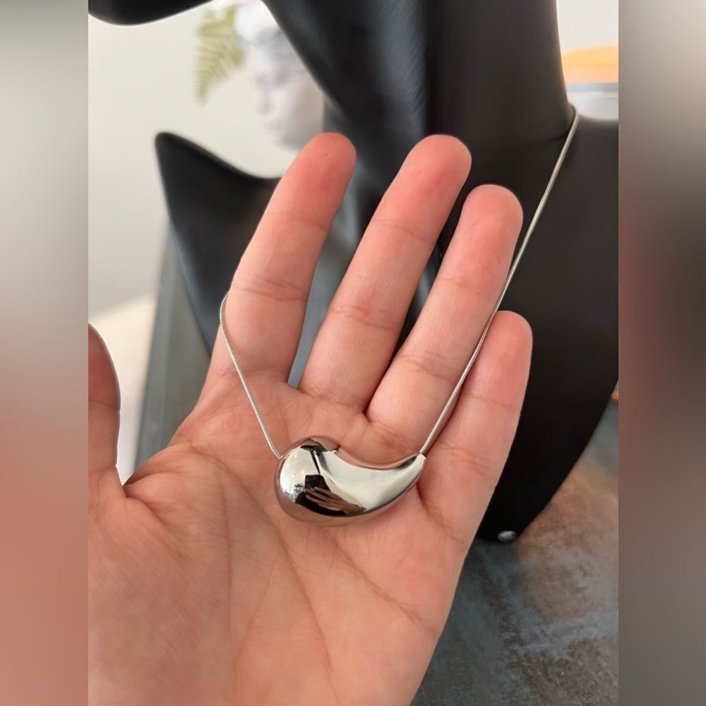 Silver Teardrop Pendant Necklace - Picture 8 of 13